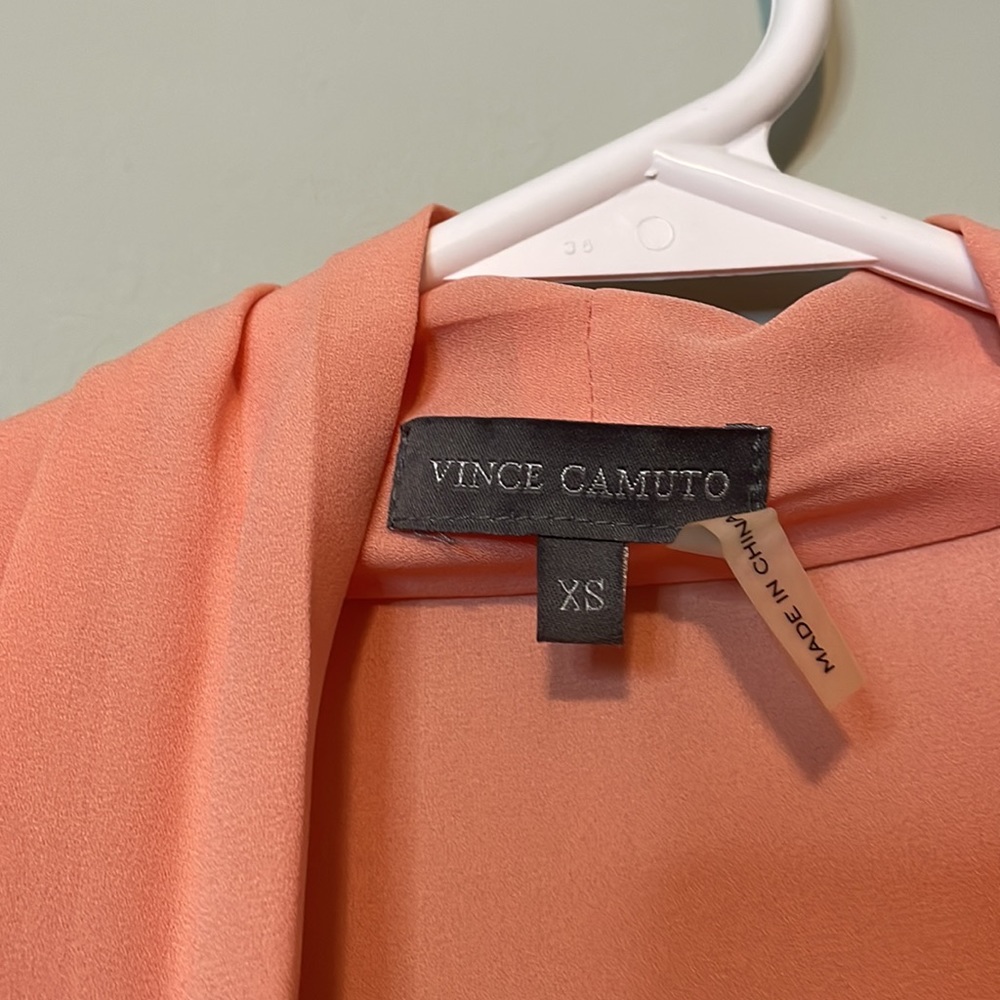 Vince Camuto Sleeveless Chiffon Overlay Blouse Size XS - Picture 5 of 6